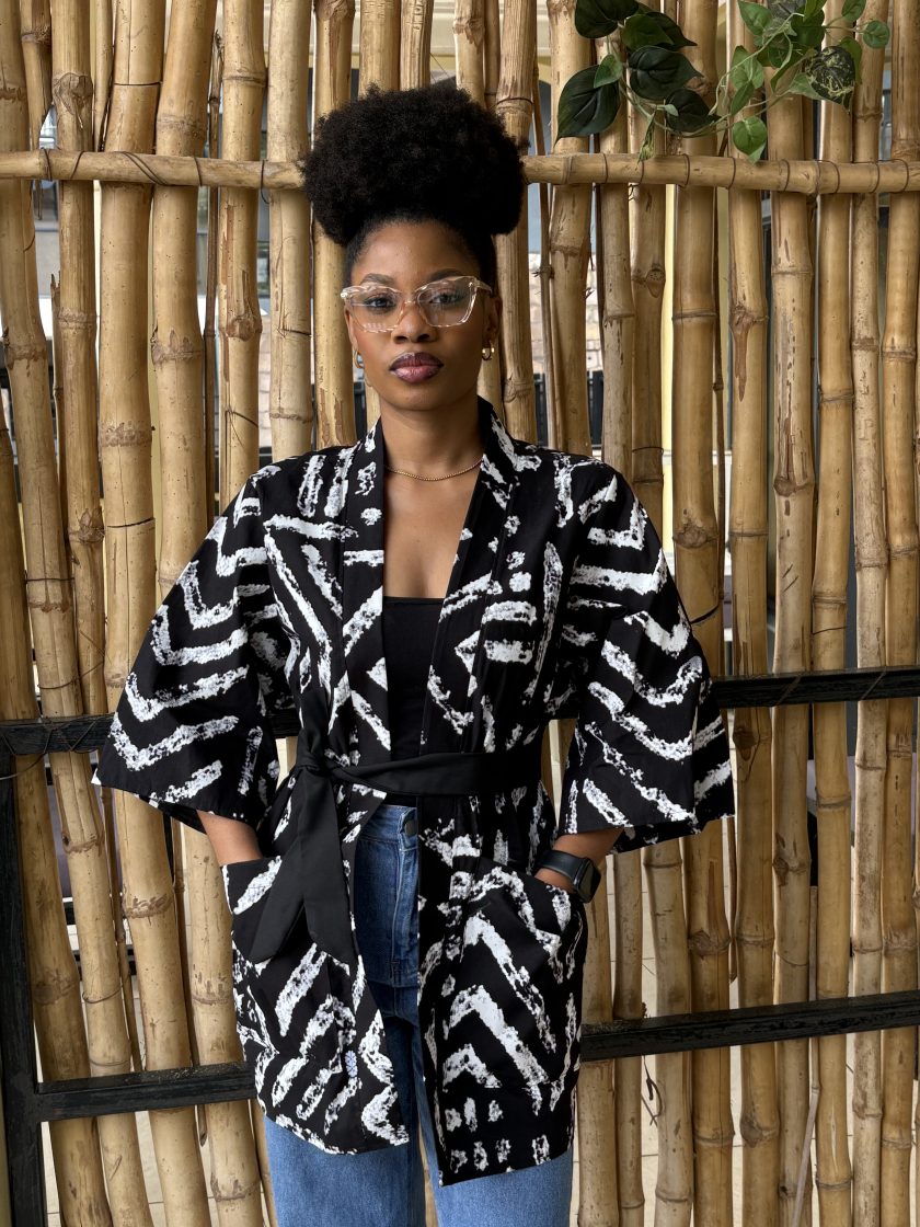 BW printed kimono