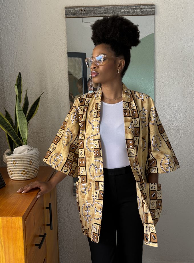 Golden beige printed kimono