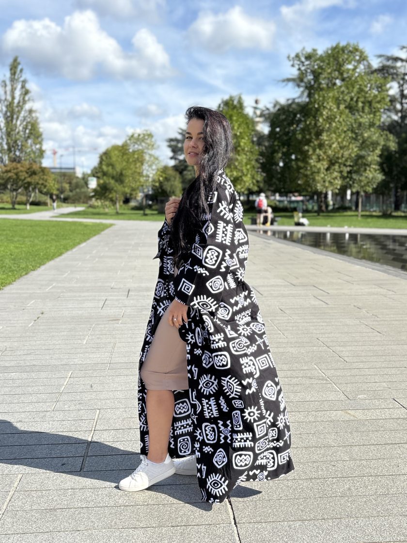 Maxi BW printed kimono
